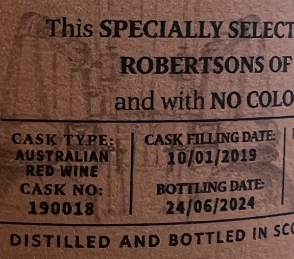 LINDORES DISTILLERY Robertsons Exclusive Cask #190018 61.4%