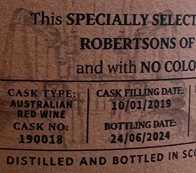 LINDORES DISTILLERY Robertsons Exclusive Cask #190018 61.4%