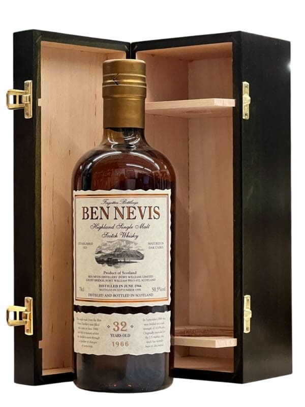 BEN NEVIS DISTILLERY 32yo 1966 50.5%